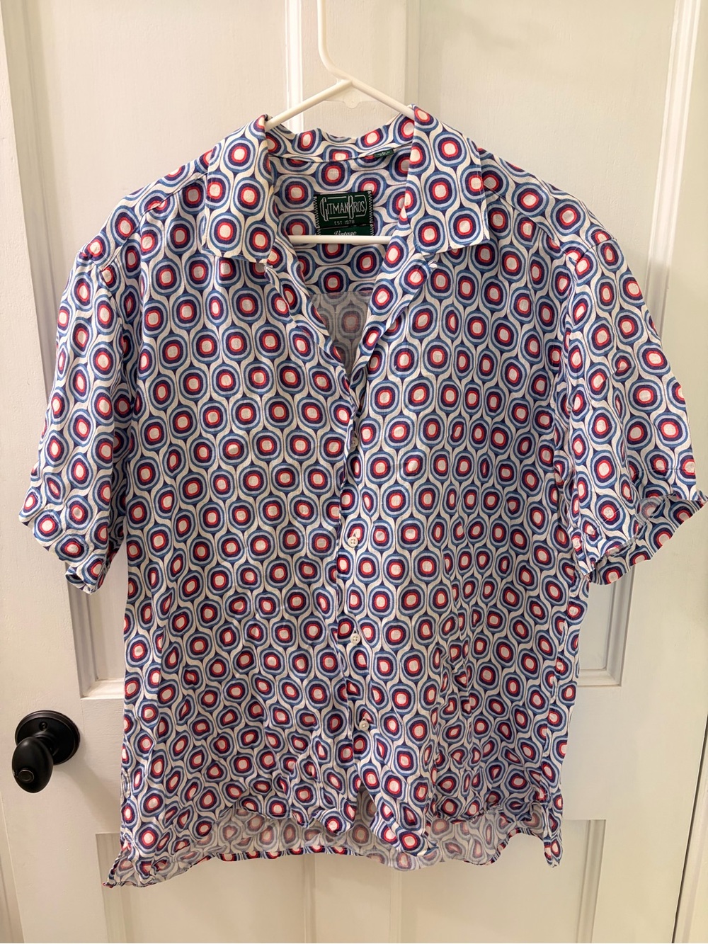 Gitman Brothers Short-Sleeve Geometric Print Button-Down — Blue & Red